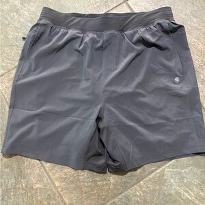 GAIAM Men's 7” Athletic Shorts With Liner And Front Pockets Large New